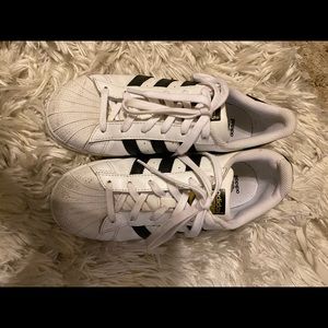 Adidas Superstar Sneakers